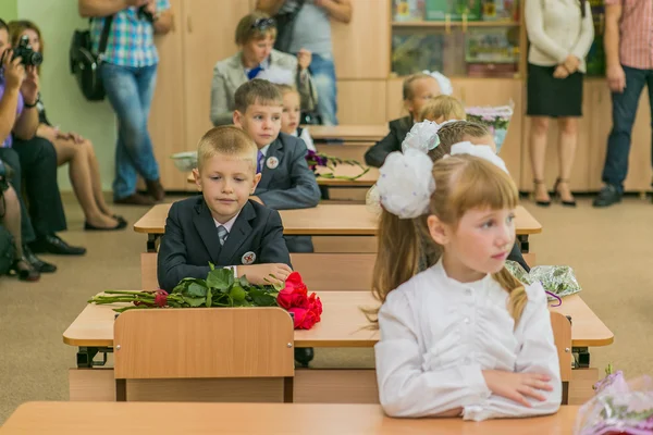 Setembro primeiro o dia do conhecimento na Rússia . — Fotografia de Stock