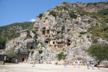 Myra'da antik kaya mezarları