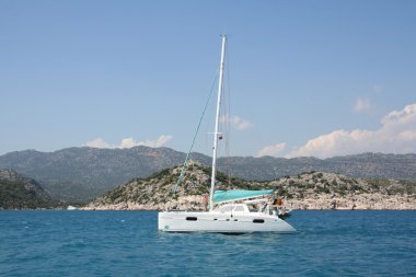 Beyaz Lüks Yatlar.