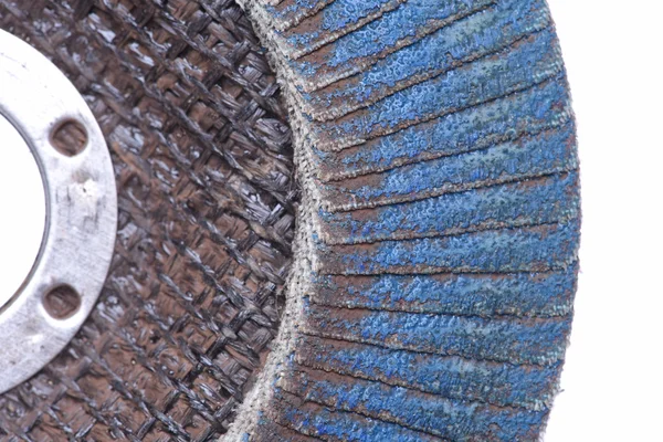 Papel de areia azul para madeira isolada no fundo — Fotografia de Stock