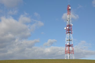 Telekomünikasyon, kırmızı kule 