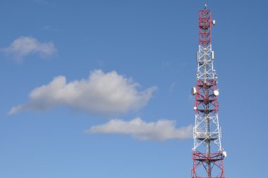 gökyüzü kule telekomünikasyon