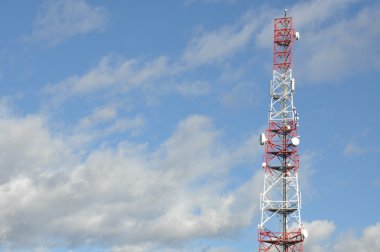 gökyüzü kule telekomünikasyon