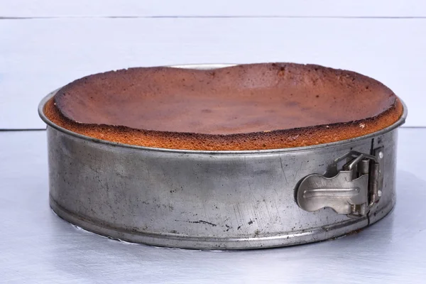 Ciasto w springform metali — Zdjęcie stockowe