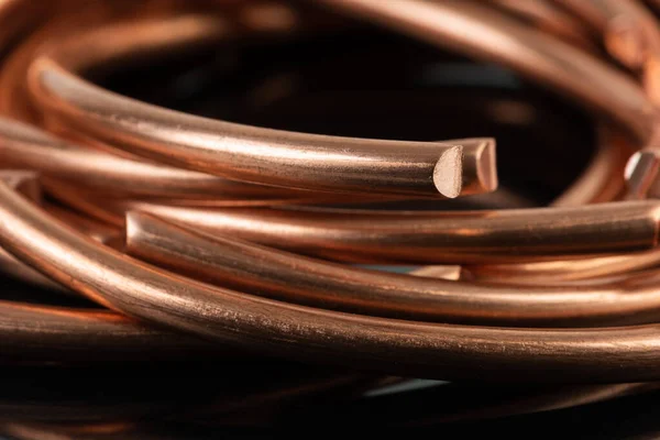 Shiny Cut Copper Wire Closeup Blurred Background — Stock Photo, Image