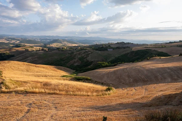 Hasattan Sonra Voltera Yakınlarındaki Tuscan Tepelerinin Manzarası — Stok fotoğraf