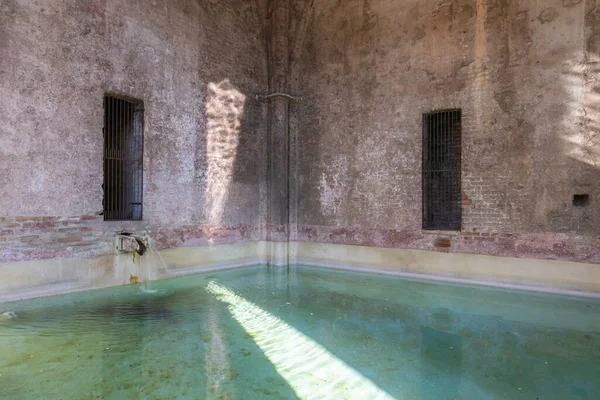 Basin Fonte Nuova Ovile Medieval Fountain Siena — 스톡 사진