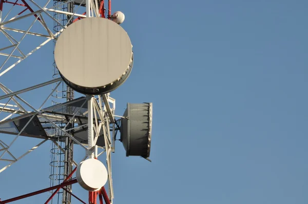 Torre de telecomunicações — Fotografia de Stock