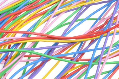 Elektrik kabloları ve kabloları