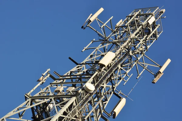 Torre de telecomunicações — Fotografia de Stock