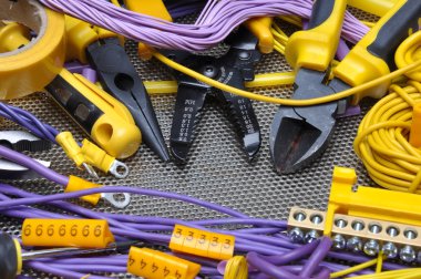 Araçlar ve bileşeni için Elektrik Tesisatı