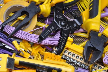 Araçlar ve bileşeni için Elektrik Tesisatı