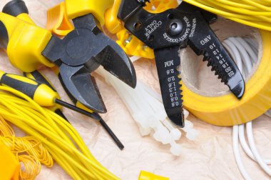 Araçlar ve bileşeni için Elektrik Tesisatı