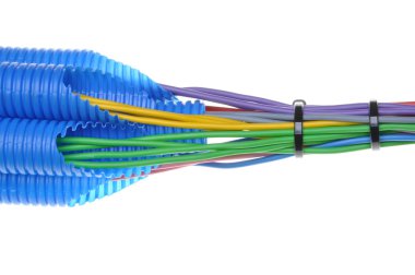 Renkli elektrik bakır kablolar elektrikçi oluklu boru için