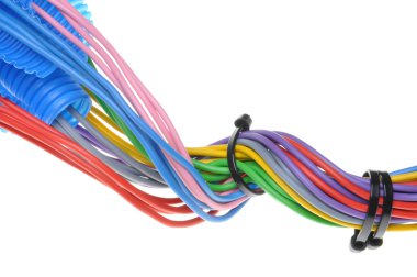 Renkli elektrik bakır kablolar elektrikçi oluklu boru için