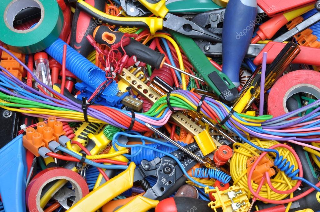 Tools and electrical component kit used in electrical installations