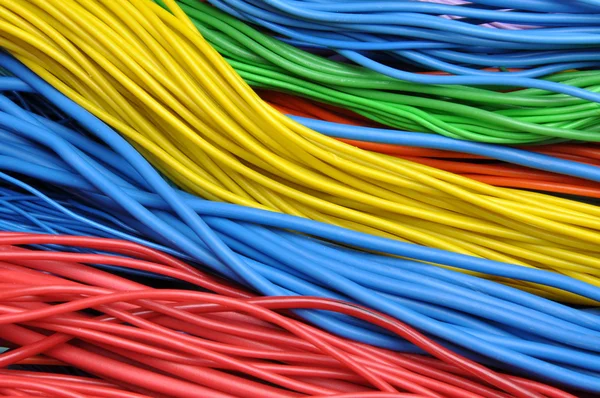 Cables eléctricos de colores —  Fotos de Stock