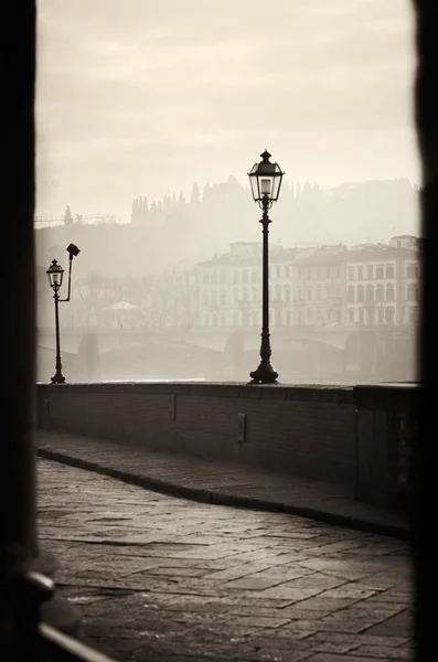 Aterro manhã em florence — Fotografia de Stock