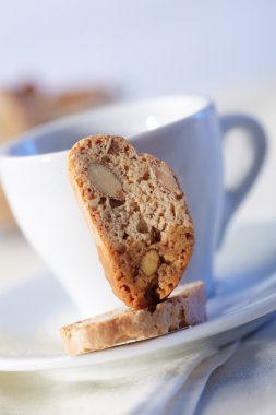 arka plan üzerinde kahve ile kek