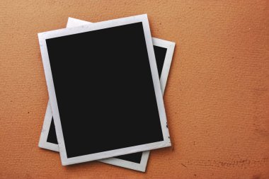 Antika kağıt arkaplanındaki eski fotoğraflar
