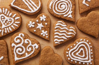 kalp şekilli kurabiye