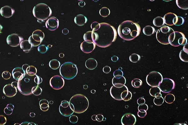 Färgade såpbubblor — Stockfoto