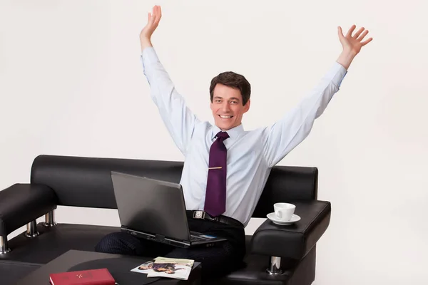 Jovem Empresário Terno Fundo Isolado — Fotografia de Stock