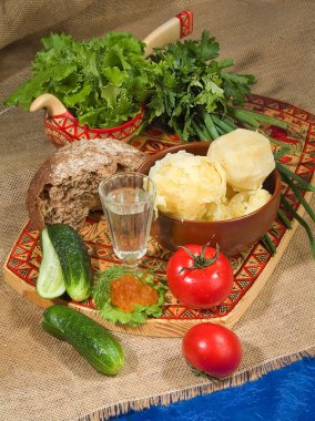 Hala LIF votka ve patates ile