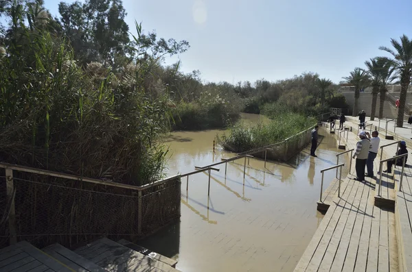 Fiume Giordano il luogo del battesimo . — Foto Stock