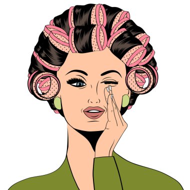 Curlers beyaz izole onların saç kadınla