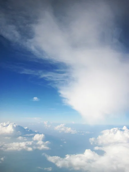 Himmel aus dem Flugzeug — Stockfoto