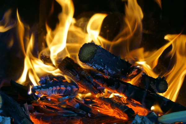 Chamas de fogo quente — Fotografia de Stock