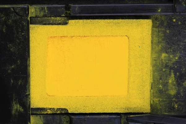 Желтый порошок — стоковое фото