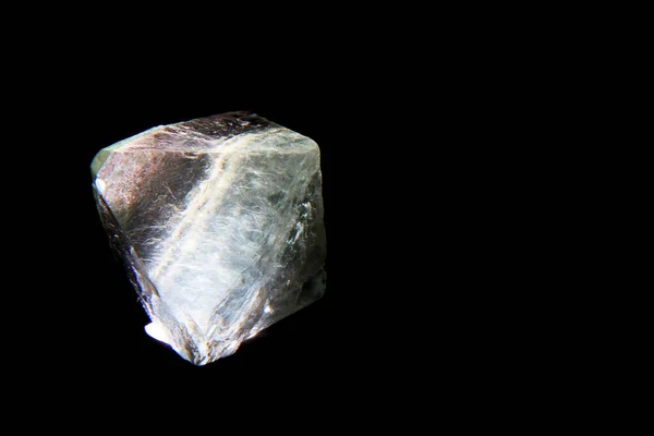 Cristal Fluorite Isolado Fundo Preto — Fotografia de Stock