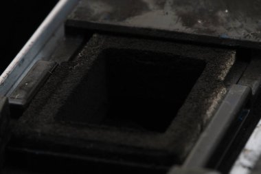 Siyah lazer tozu güzel bir teknoloji arka planı.