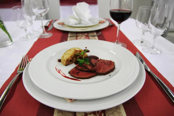 Roasted celery and beaf steak — Stock Photo, Image