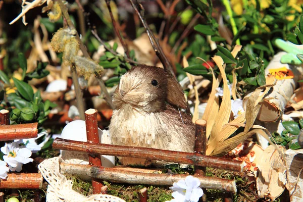 Påsk bakgrund med liten kanin — Stockfoto