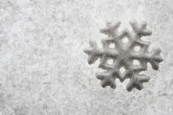 Decoración de Navidad en la nieve —  Fotos de Stock