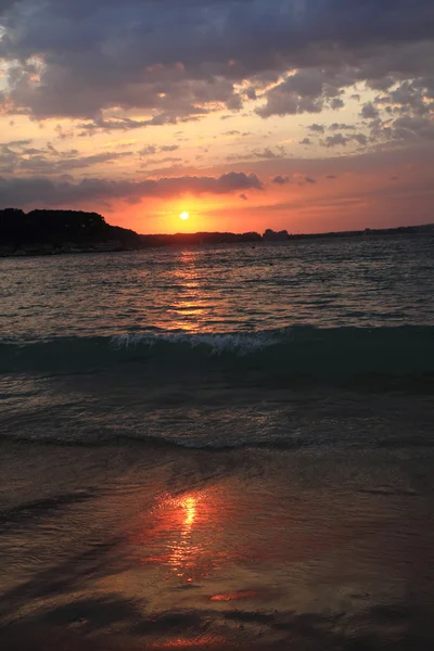 Pôr do sol na praia búlgara — Fotografia de Stock