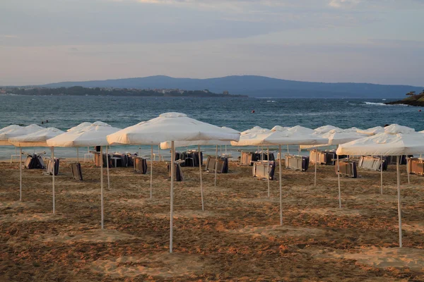 Tramonto sulla spiaggia bulgara — Foto Stock