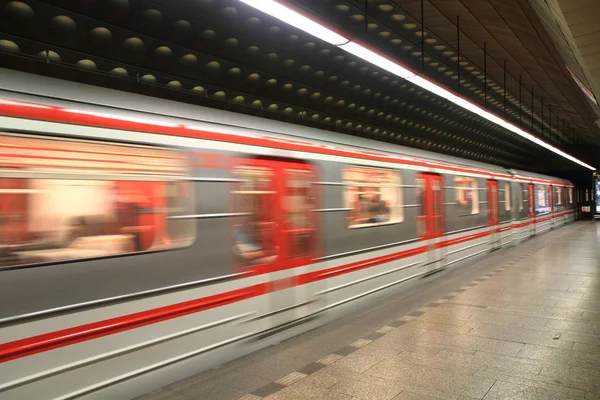 Prager U-Bahnhof — Stockfoto