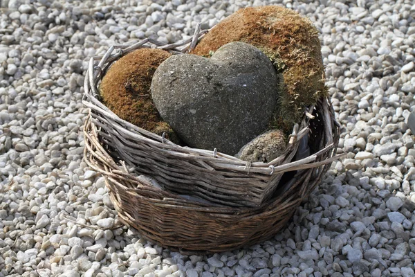 Valentim corações de pedra — Fotografia de Stock