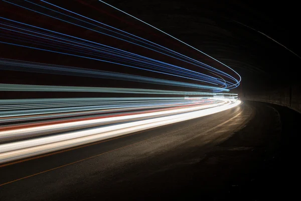 Rayons de lumière abstraits bleus, jaunes et blancs — Photo