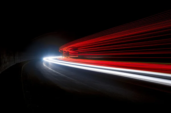 Abstrato azul, amarelo, vermelho e branco raios de luz — Fotografia de Stock