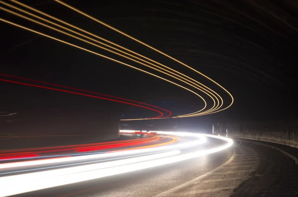 Luces interesantes y abstractas en naranja, rojo, amarillo y blanco — Foto de Stock