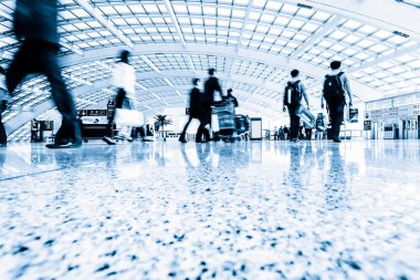 yüksek hızlı tren istasyonu yolcu