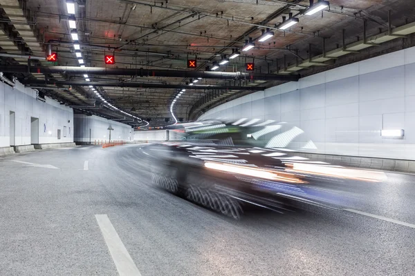 Interiören i en urban tunnel — Stockfoto