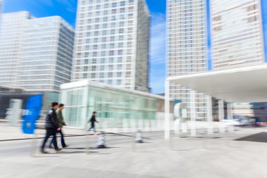 İnsanlar iş bölgesinde, Hareket Bulanıklığı