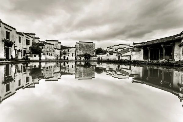 Edificios antiguos chinos en Hongcun, China —  Fotos de Stock