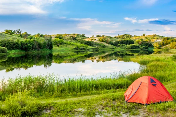 Lakeside Camping — Stockfoto